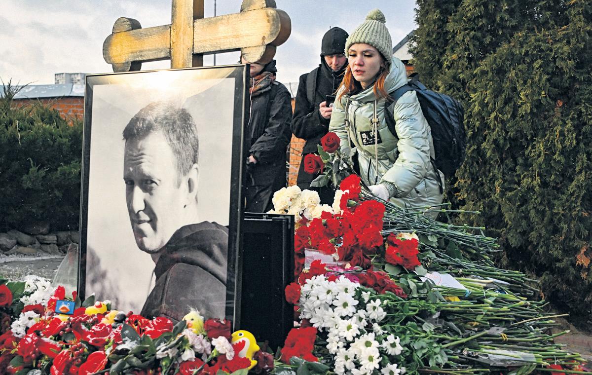Navalny's widow says lab tests confirm he was killed with poison while imprisoned