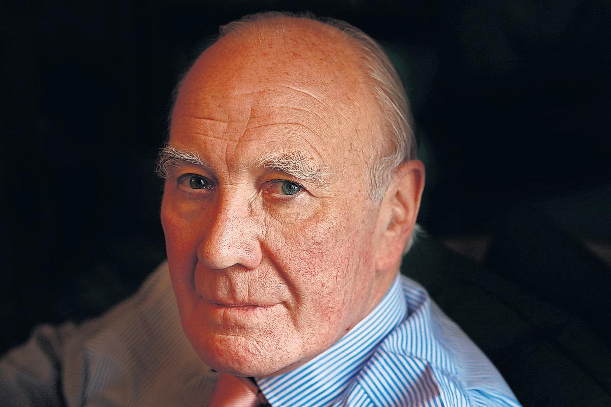 Menzies Campbell, former Liberal Democrat leader and 'polymath', dies at 84