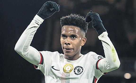 Gittens glistens as Chelsea outscore wounded Wolves