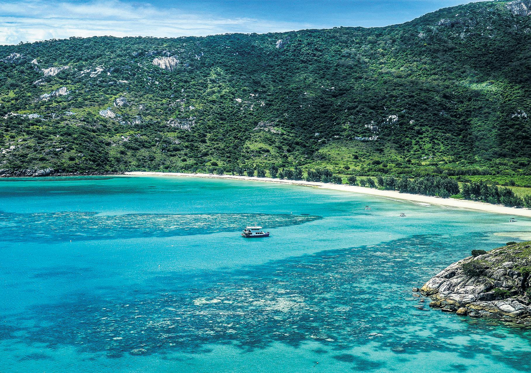 How was passenger on cruise ship left behind?