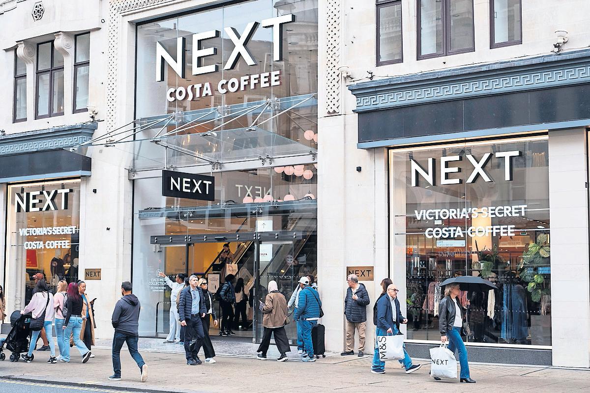 Big-brand buying blitz and online savvy drive up sales