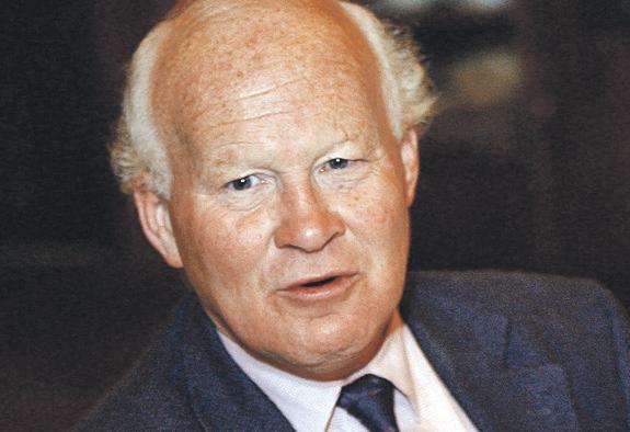 David Gow, who covered Germany for the Guardian, dies aged 80