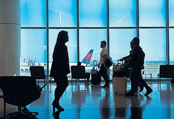 The US faces Thanksgiving chaos as shutdown leads to more flight cuts