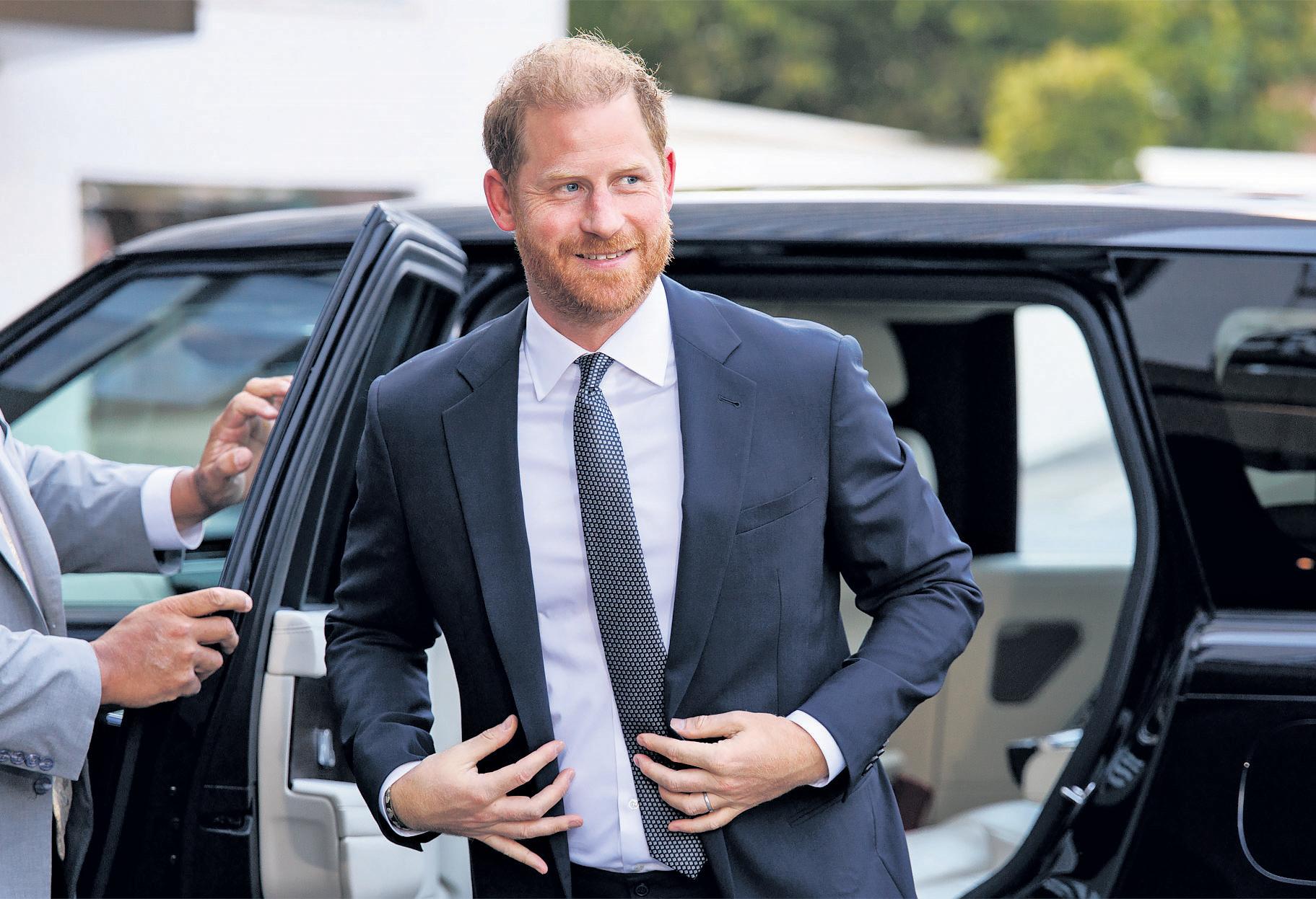 Witness in Harry's hacking case against Mail retracts statement