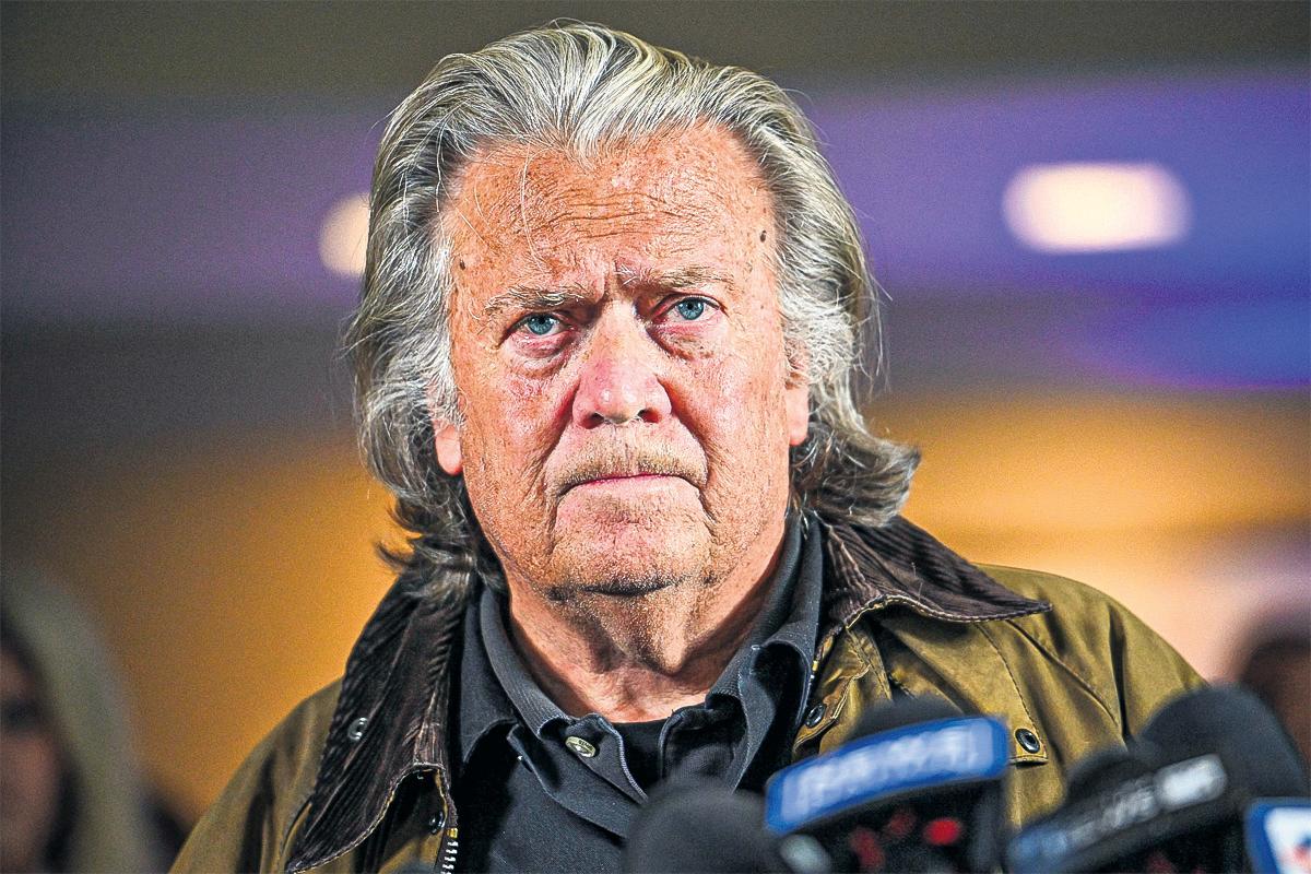 Steve Bannon Released texts show media advice given to Maga influencer