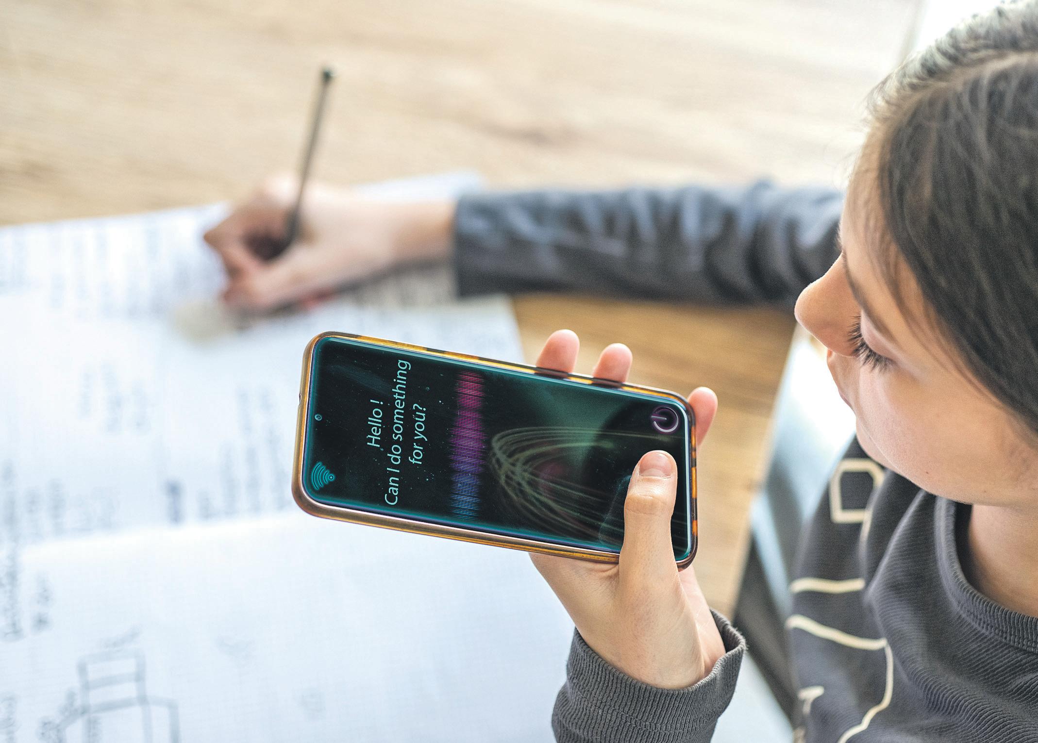 'Absolute no' Meet the AI workers who warn family not to use AI