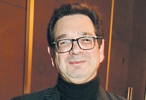 What's the truth? Twenty people say Farage has a racist past. He denies it