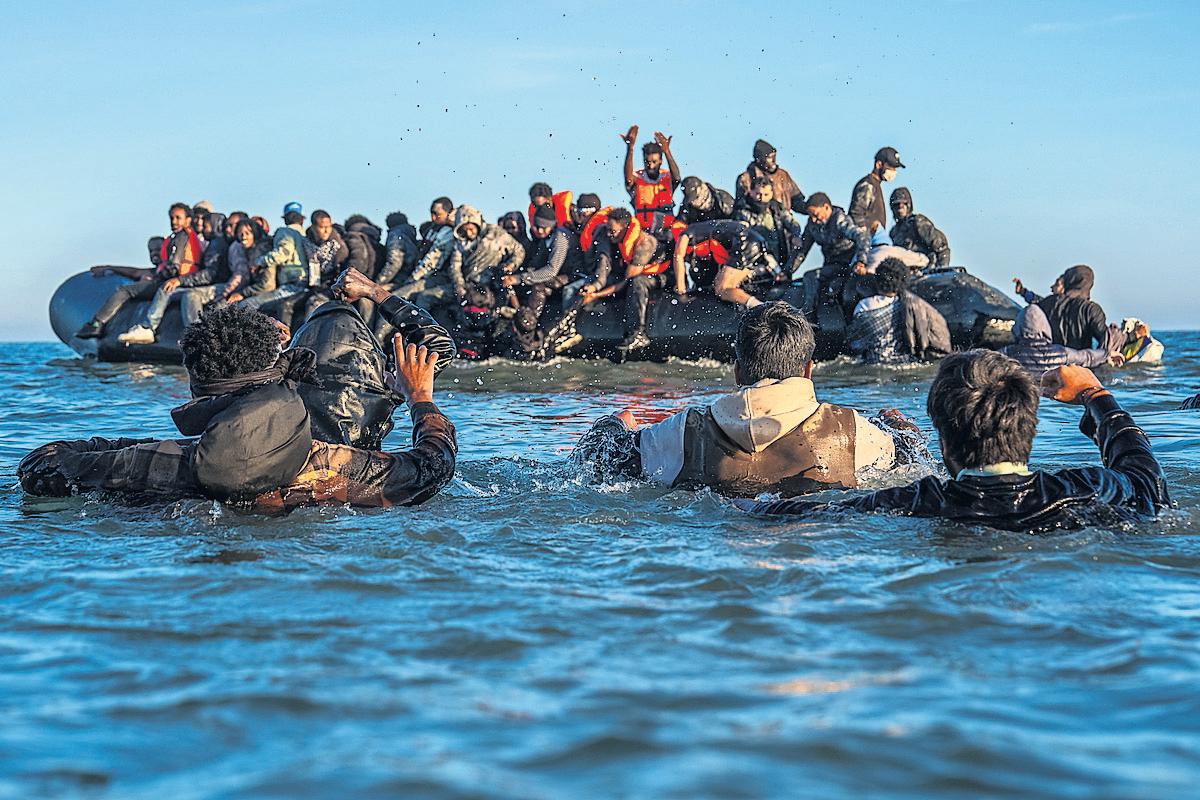 France to authorise security forces to halt small boats before they cross the Channel