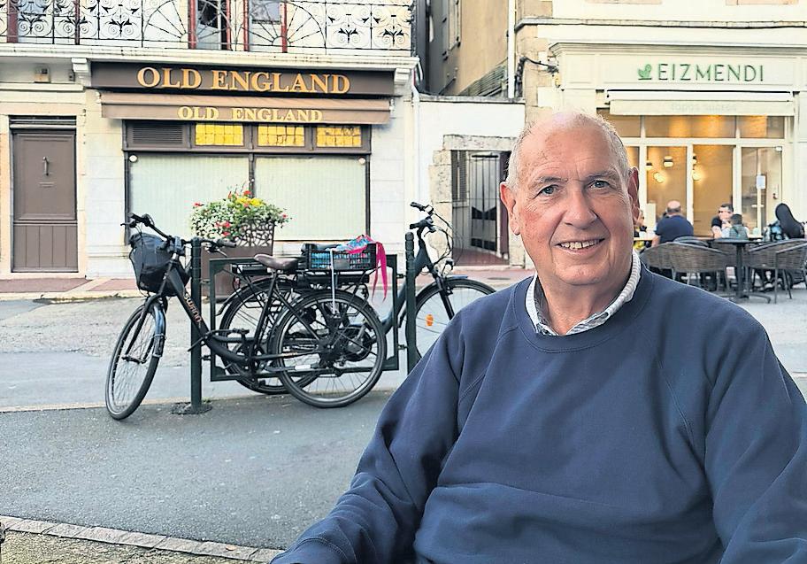 Former Guardian journalist and 'brilliant raconteur' Chris Boffey dies aged 74