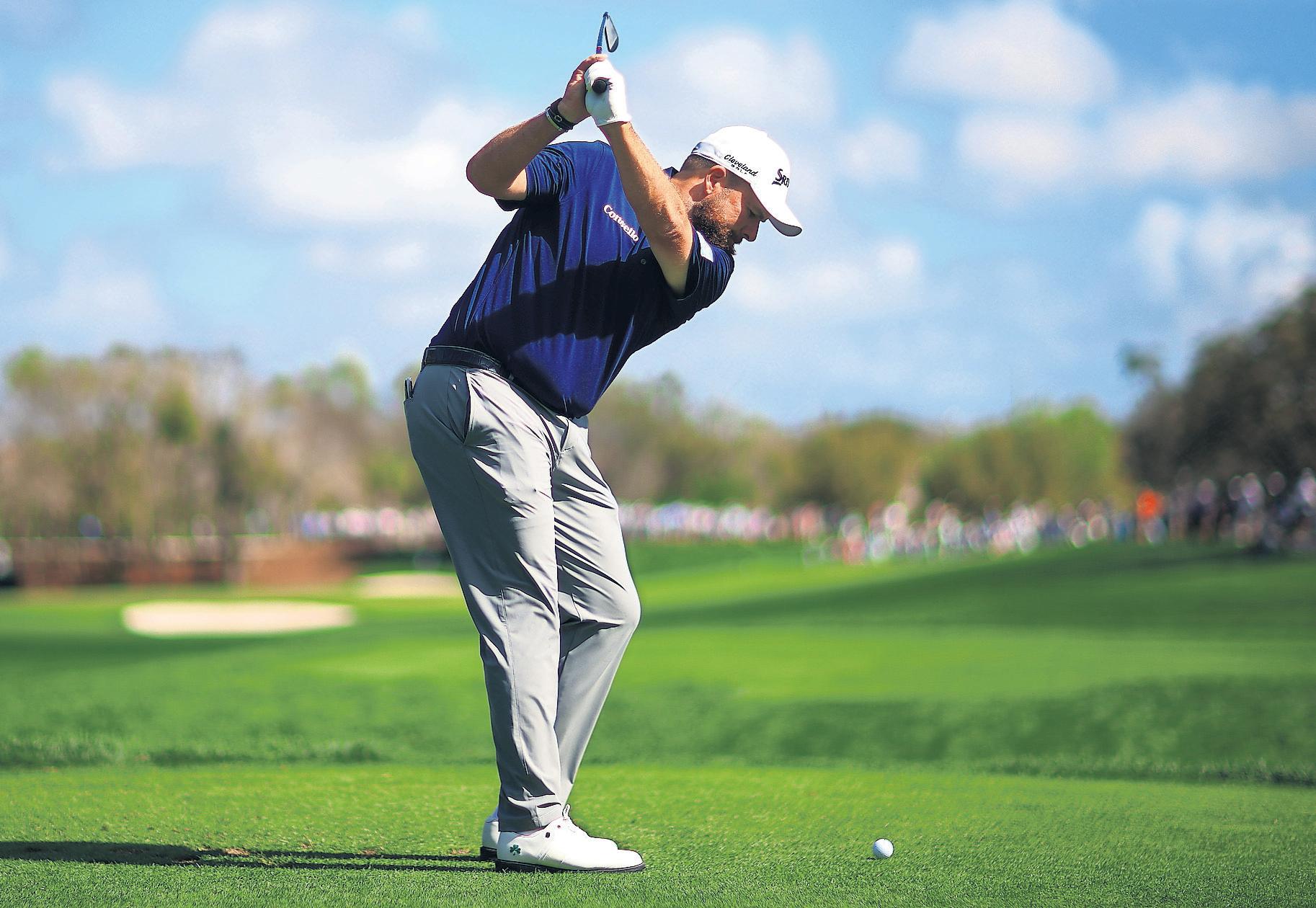 Late bogey strikes again for Lowry to extend difficult run