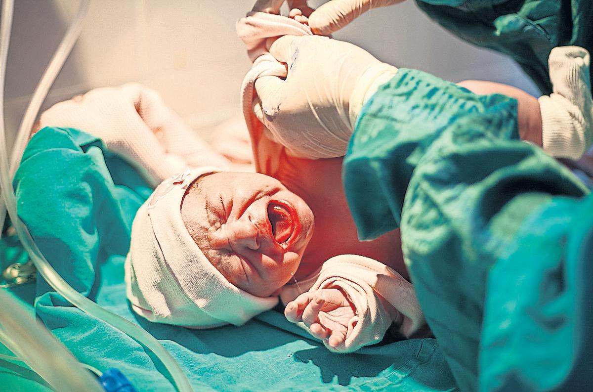 Birth risks to mothers in England at record levels, NHS data shows