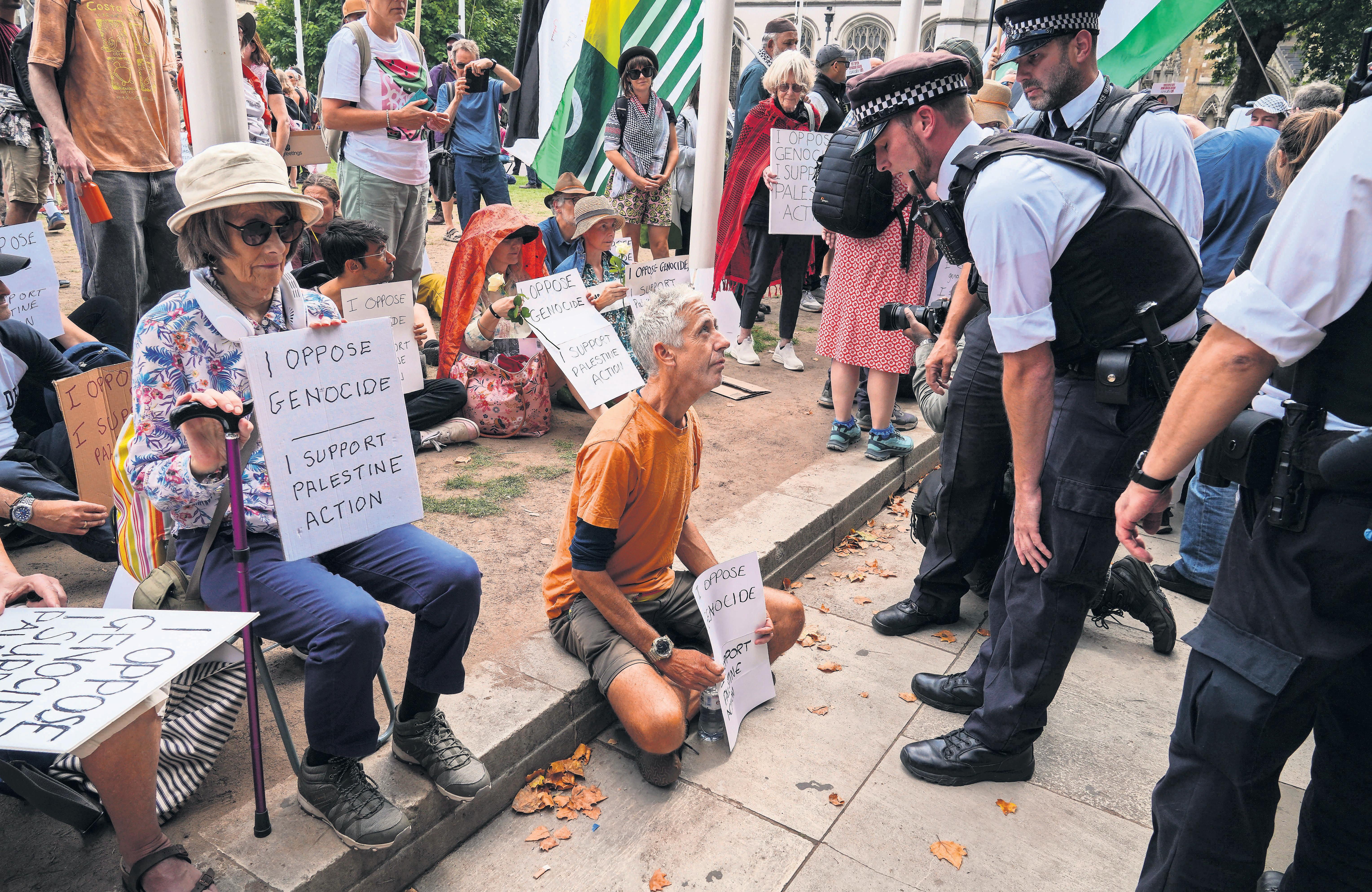As hundreds committed the offence of putting ink to cardboard, police moved in
