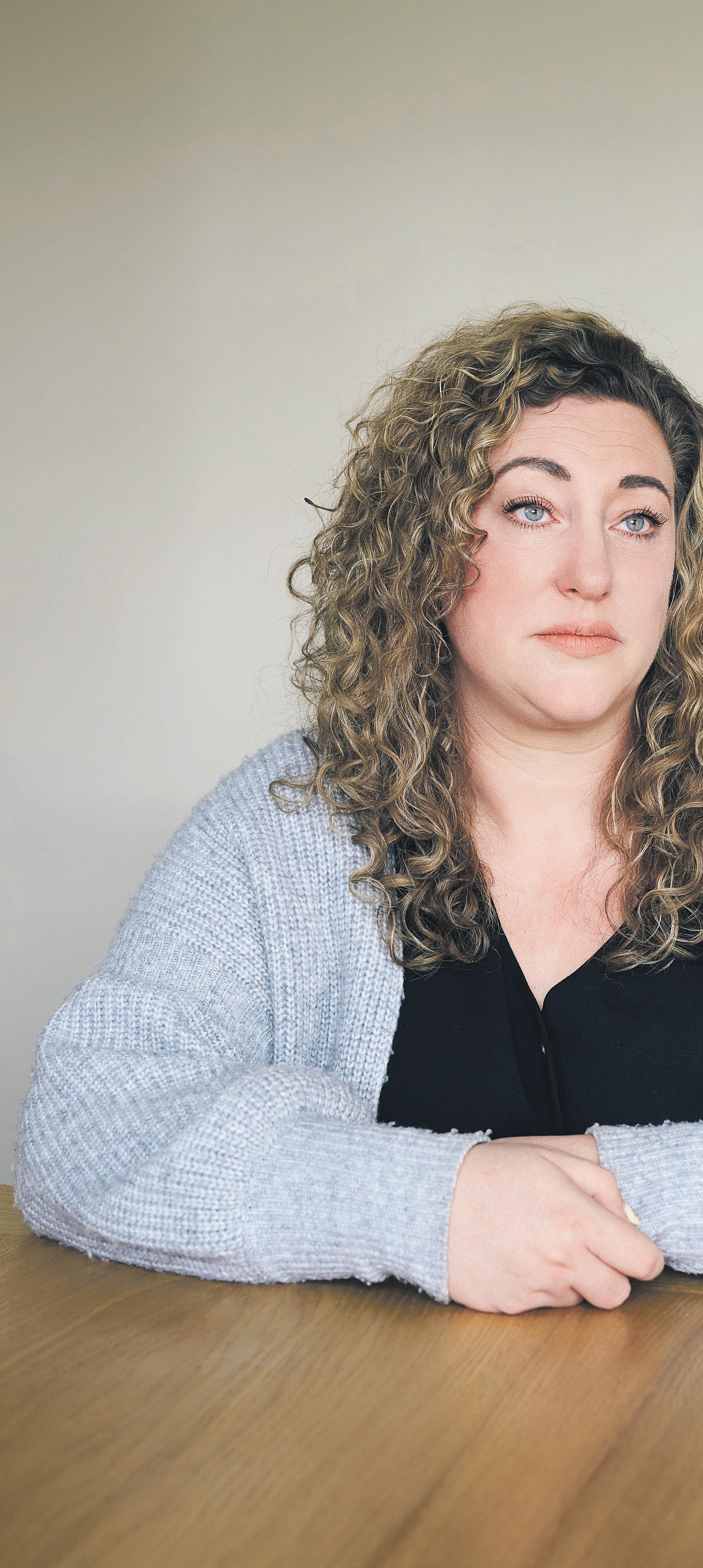 Jennifer had warned Jess not to look for her birth father, but the urge to fill the void that had followed her since childhood propelled Jess on. She couldn't have known the scale of the fallout her search would cause...