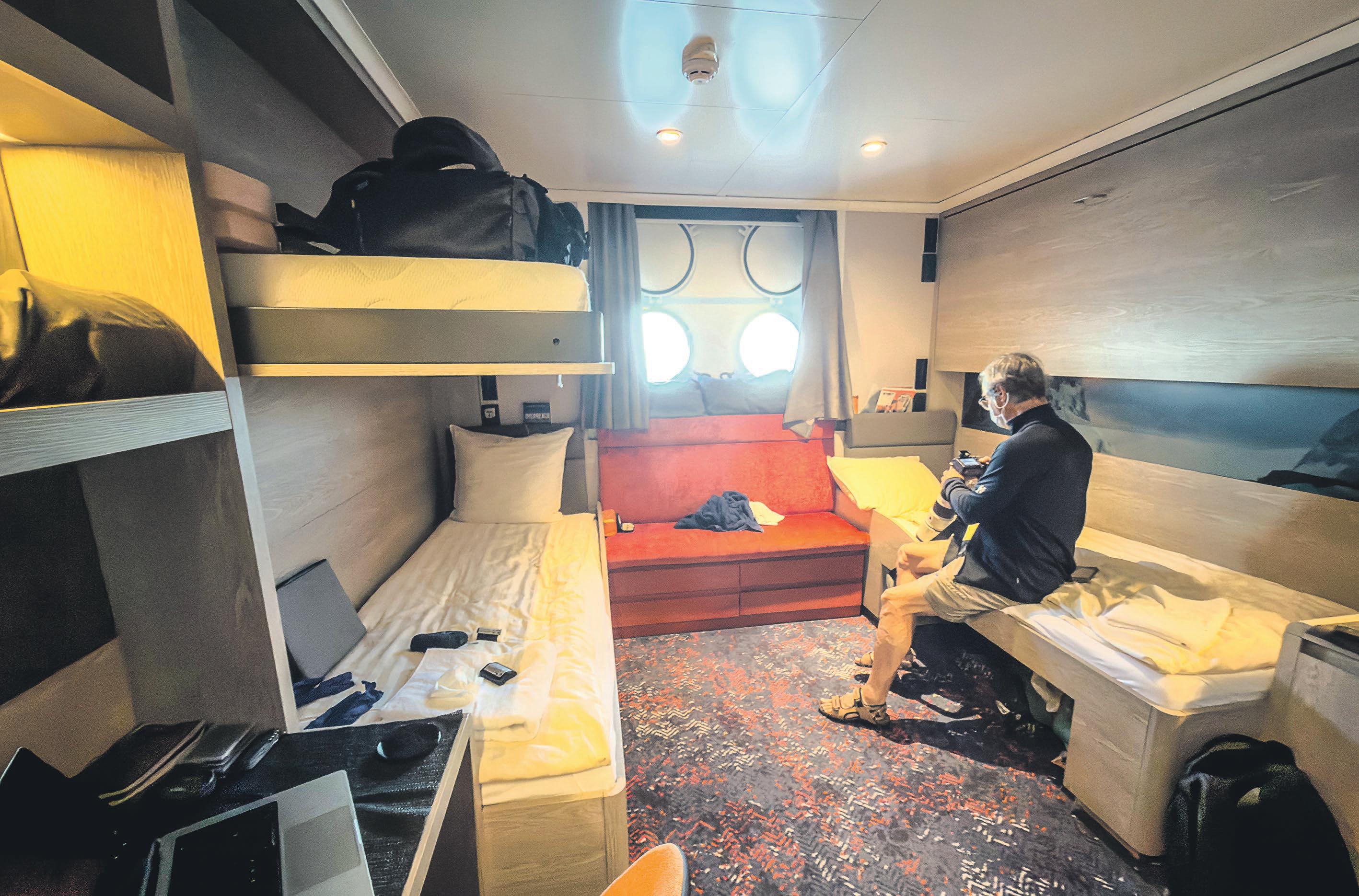 Passengers from deadly hantavirus cruise ship to be flown home to UK