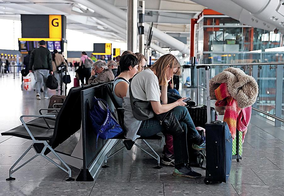 Terminal fault Heathrow fire raises questions about airport's backup systems