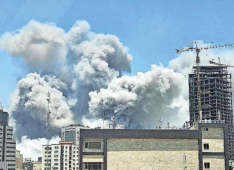 'STUCK AND TRAPPED' POLITICAL PRISONERS AT MERCY OF ISRAELI ATTACKS