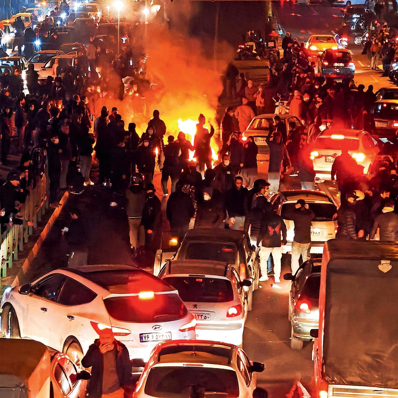 Transparent identification Calls grow for inquiry into protest deaths