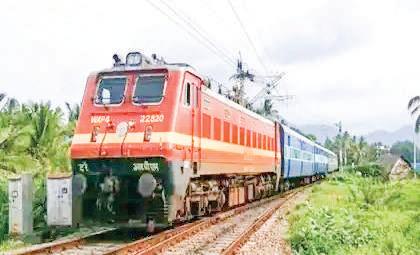 Indian Rail Mandates Aadhaar Authentication for Tatkal