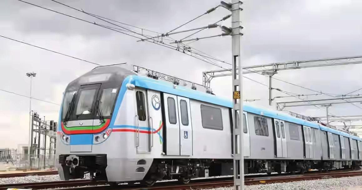 Govt sanctions 38 railway projects in Maharashtra