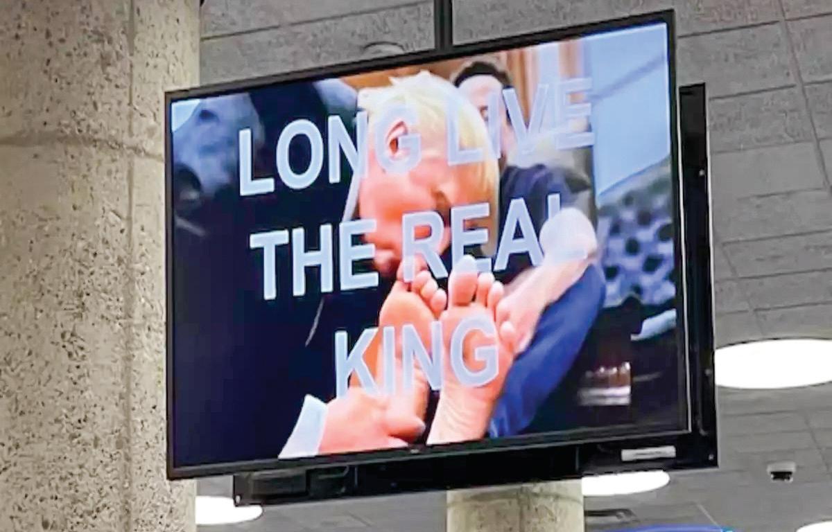 Fake AI video of Trump kissing Musk's feet plays out in US