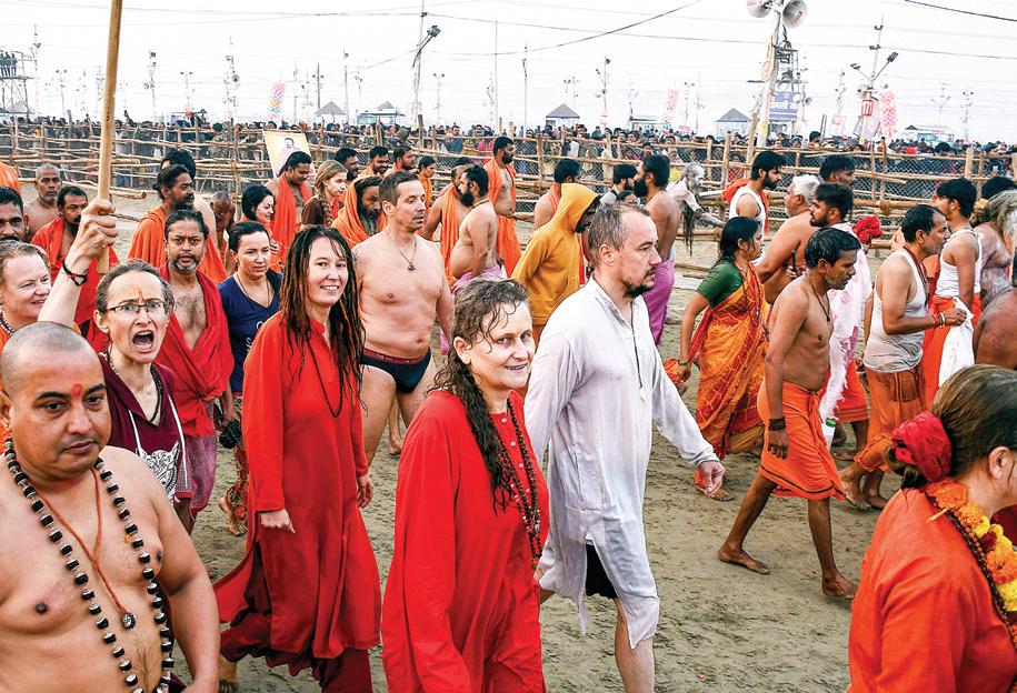 Foreign devotees find Maha Kumbh experience ‘unforgettable’