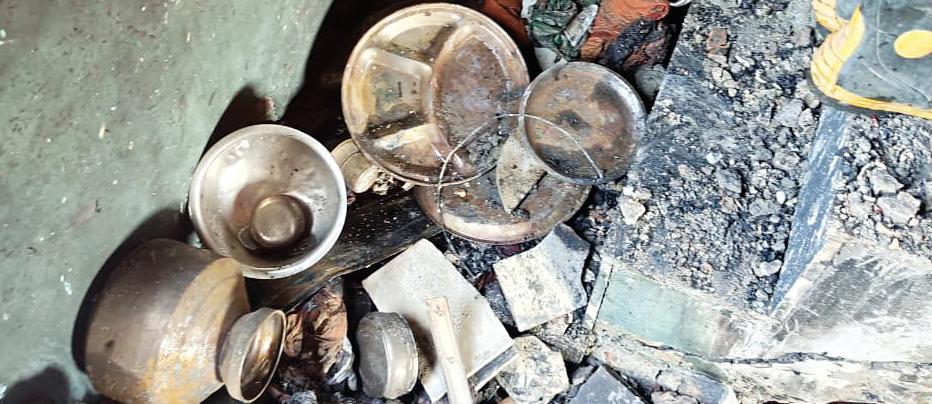 LPG cylinder bursts in Motia Khan house, charred body recovered
