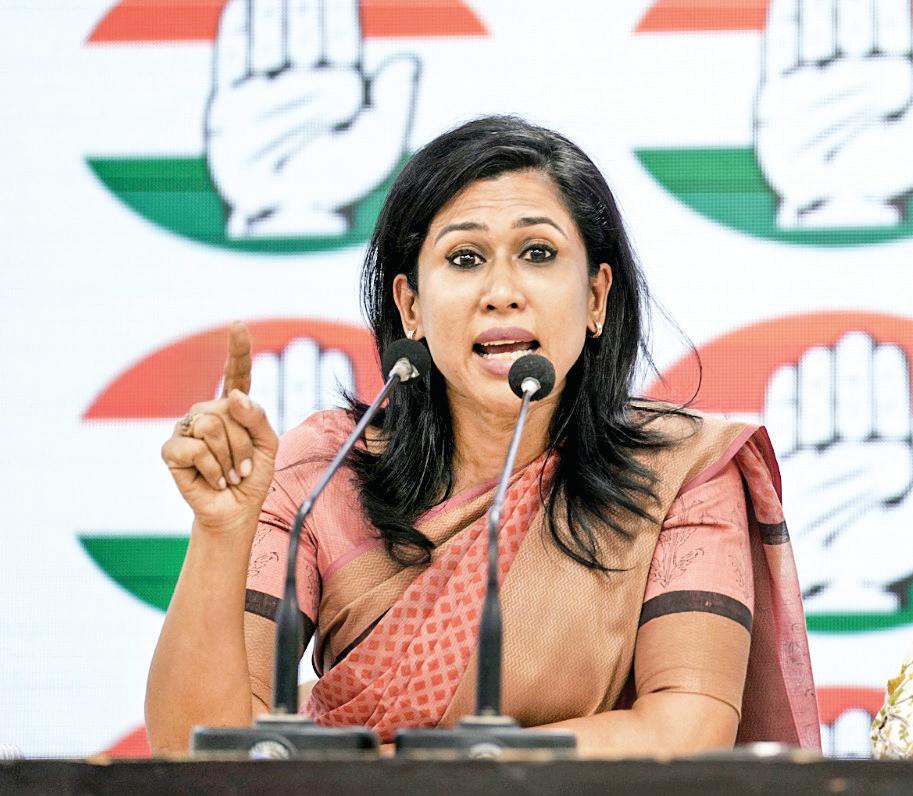 Cong Draws Ire For 'Fat' Rohit Comment By Spokesperson