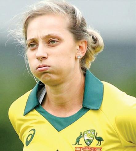 Ashleigh Gardner Injured as Australia Register Win Over NZ Women in First T20I
