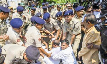 Cong Intensifies Its Protest on Crime Against Women in Odisha