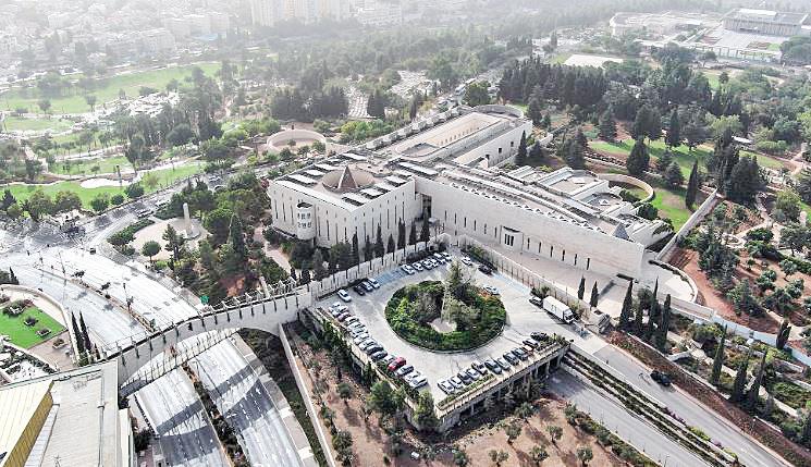 Netanyahu's Judicial Reforms: Democracy at Risk or Needs Overhaul?