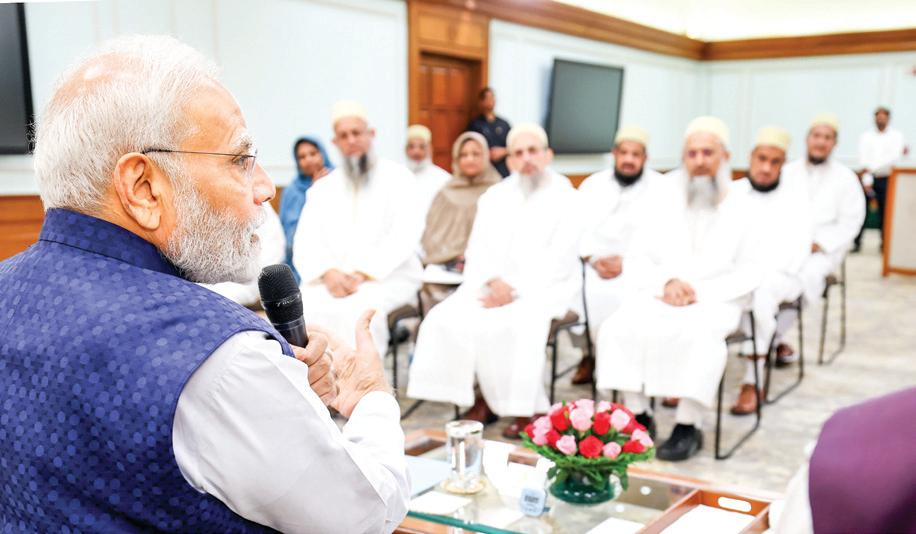 Dawoodi Bohra delegation meets PM, lauds Waqf Act