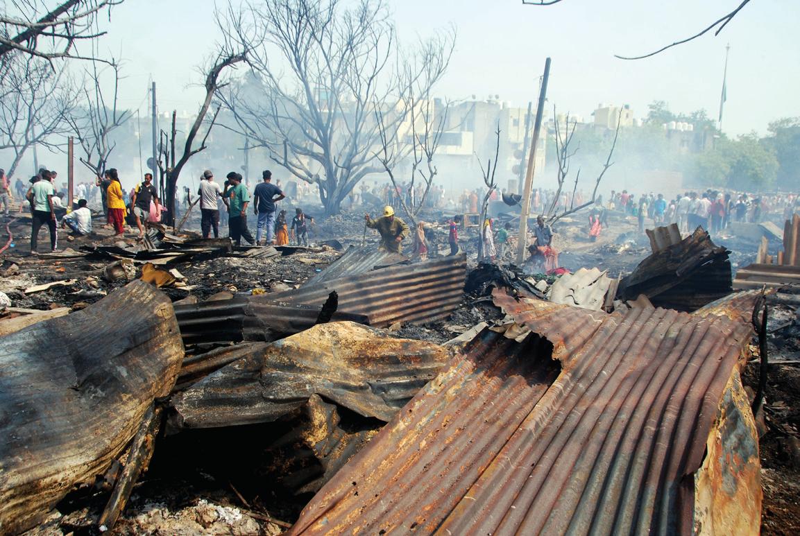 2 Kids Die, 800 Shanties Gutted in Rohini's Slum Blaze