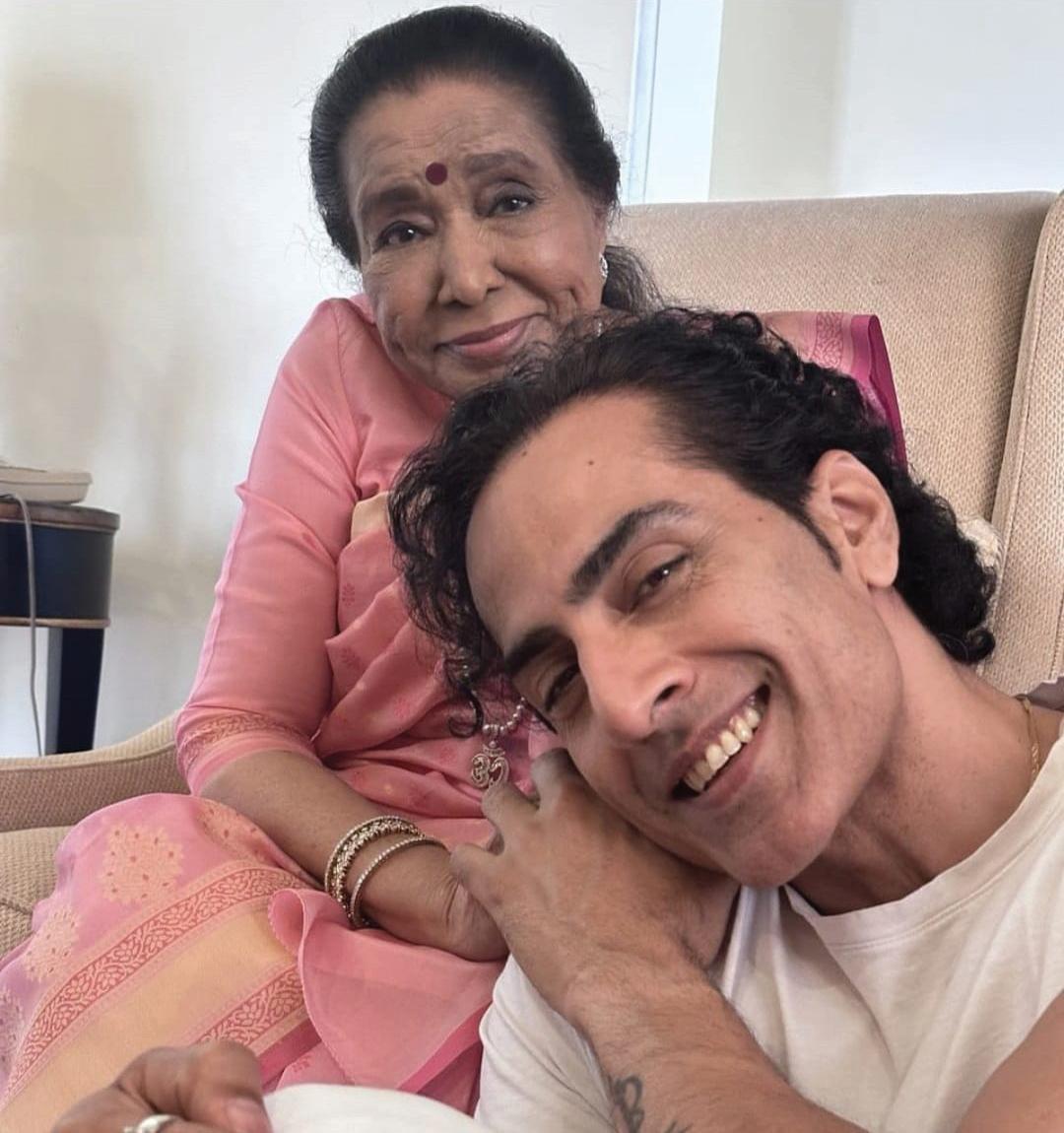 Sudhanshu Pandey hints at collaboration with Asha Bhosle