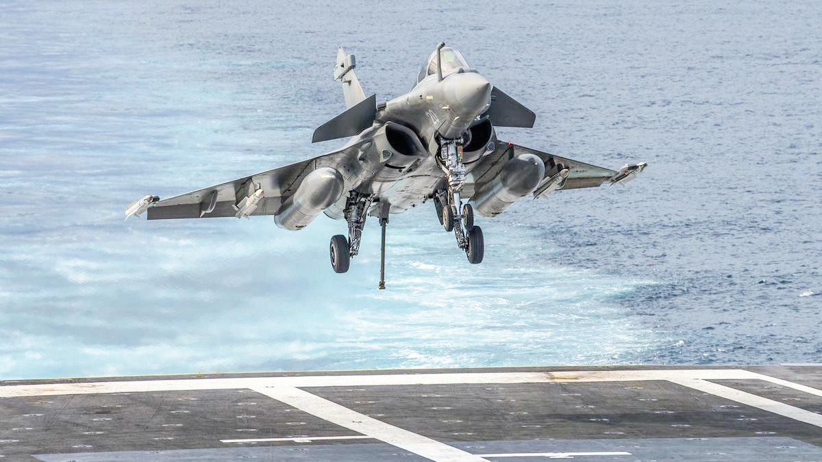 RAFALE-M BOOST FOR NAVY: INDIA SEALS RS 64,000-CR PACT