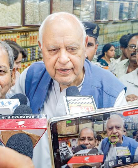 Against humanity: Farooq on Centre ordering Pakistanis to leave India