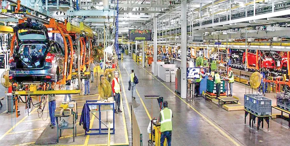 Indian Manufacturing Booms in April as Exports See Biggest Leap in 14 Yrs