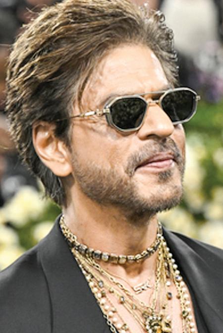 SRK Returns to Mumbai After His Big Met Gala 2025 Debut