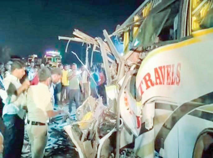Telangana: 4 killed, 17 injured in truck-bus collision