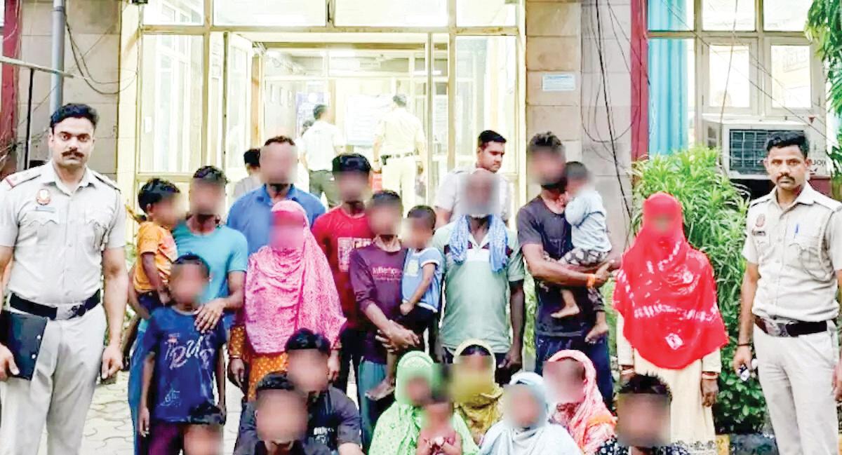 88 illegal Bangladeshi migrants held in South West Delhi