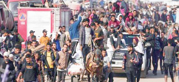 Three Israeli soldiers killed in Gaza in deadliest attack since March truce
