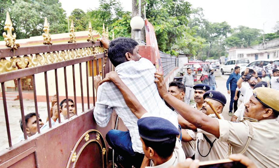 Bihar carrying failure of NDA govt for many years: RJD