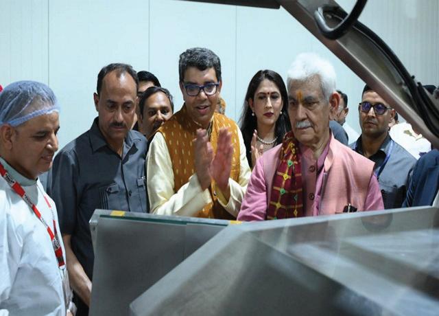 J-K: LG Sinha Inaugurates Kathua Waterfront, Calls It 'Landmark in Urban Rejuvenation'