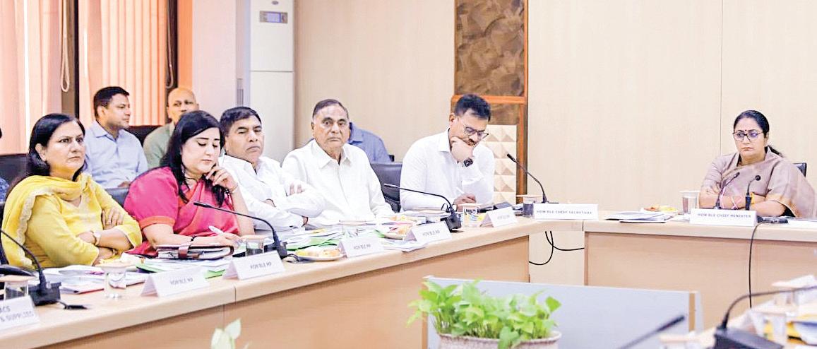 Delhi Fully Prepared Since Its 'Worst' Floods in 2023: CM Gupta