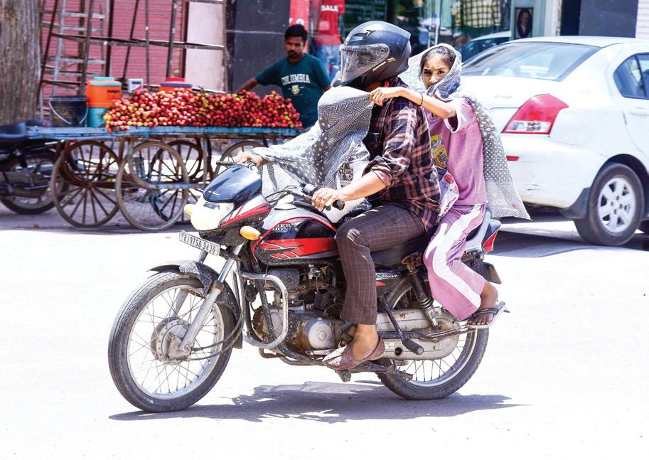 North India sizzles under severe heatwave