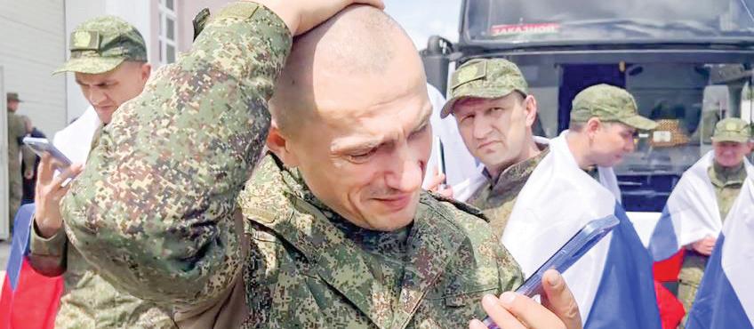 Russia, Ukraine Announce Third POW Exchange This Week