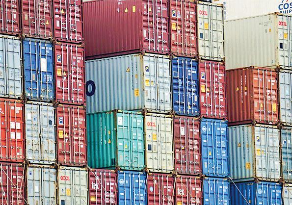 India's export rises 2.8% in May at $71.1 billion; trade deficit narrowed