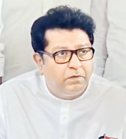 Raj Thackeray warns schools in Maha against 'northern' language imposition