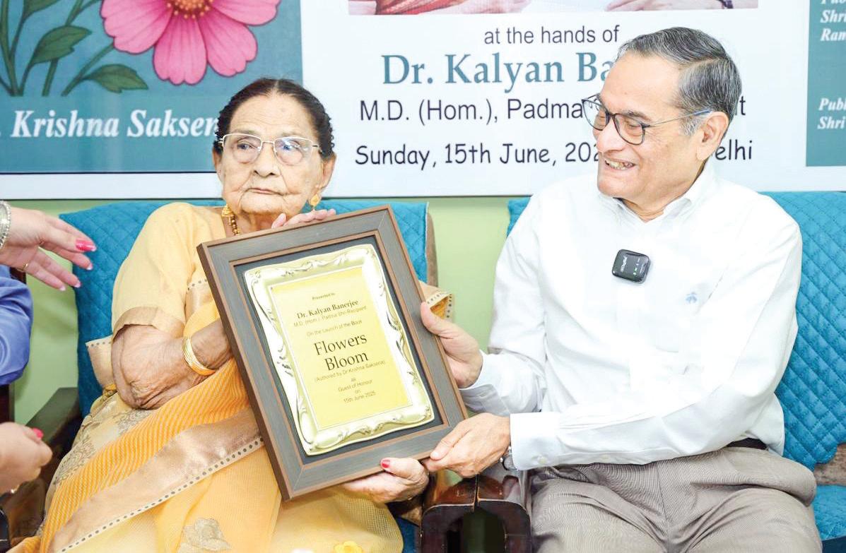 Dr. Krishna Saksena's new book 'Flowers Bloom' unveiled by Padmashri awardee Dr. Kalyan Banerjee