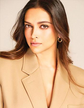 Deepika First Indian To Be Honoured With 'Hollywood Walk Of Fame' Star
