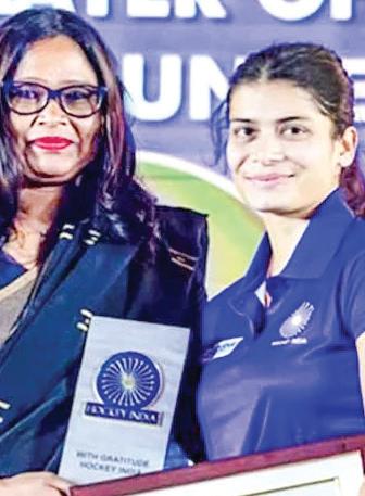 21-Year-Old Deepika Becomes First Indian to Win Poligras Magic Skill Award